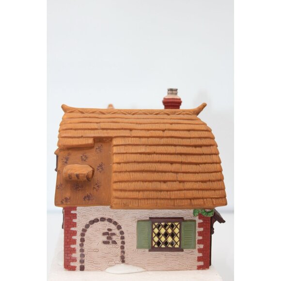 Dept 56 Dickens Village - Cobb Cottage - Picture 4 of 7